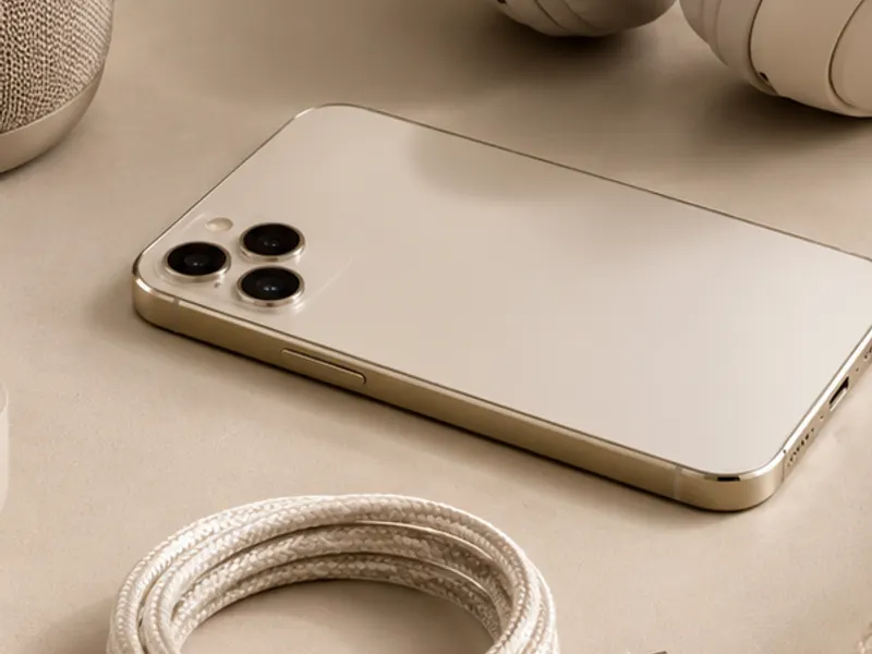 Beispielbild aus dem Elektronik-Sortiment (Platzhalter für Powerbank)